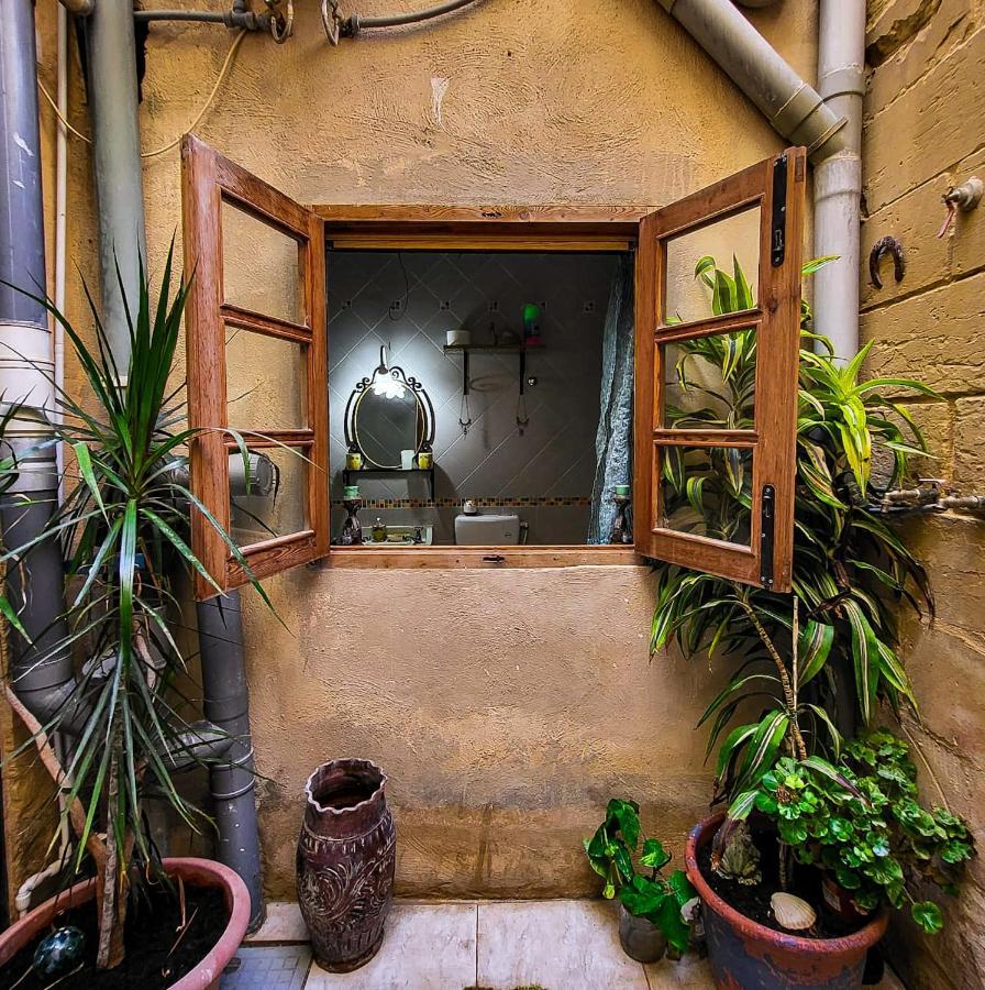 Villa 1500 Little Pink House In Kalkara Creek Exterior foto